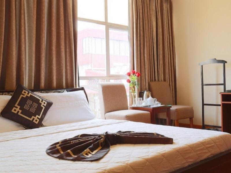 A25 Hotel - 38 Hàng Thiếc Hanoi Esterno foto