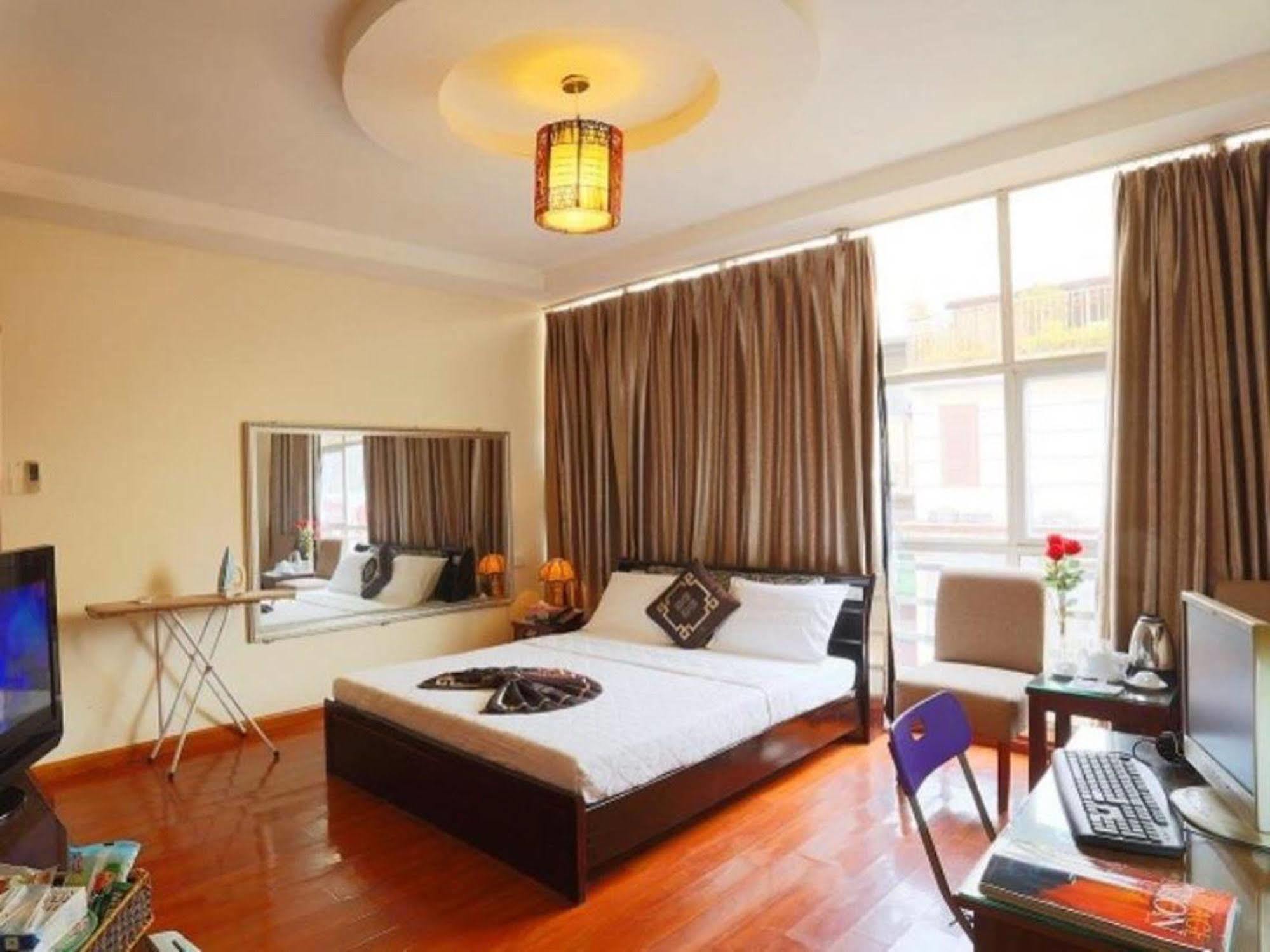 A25 Hotel - 38 Hàng Thiếc Hanoi Esterno foto