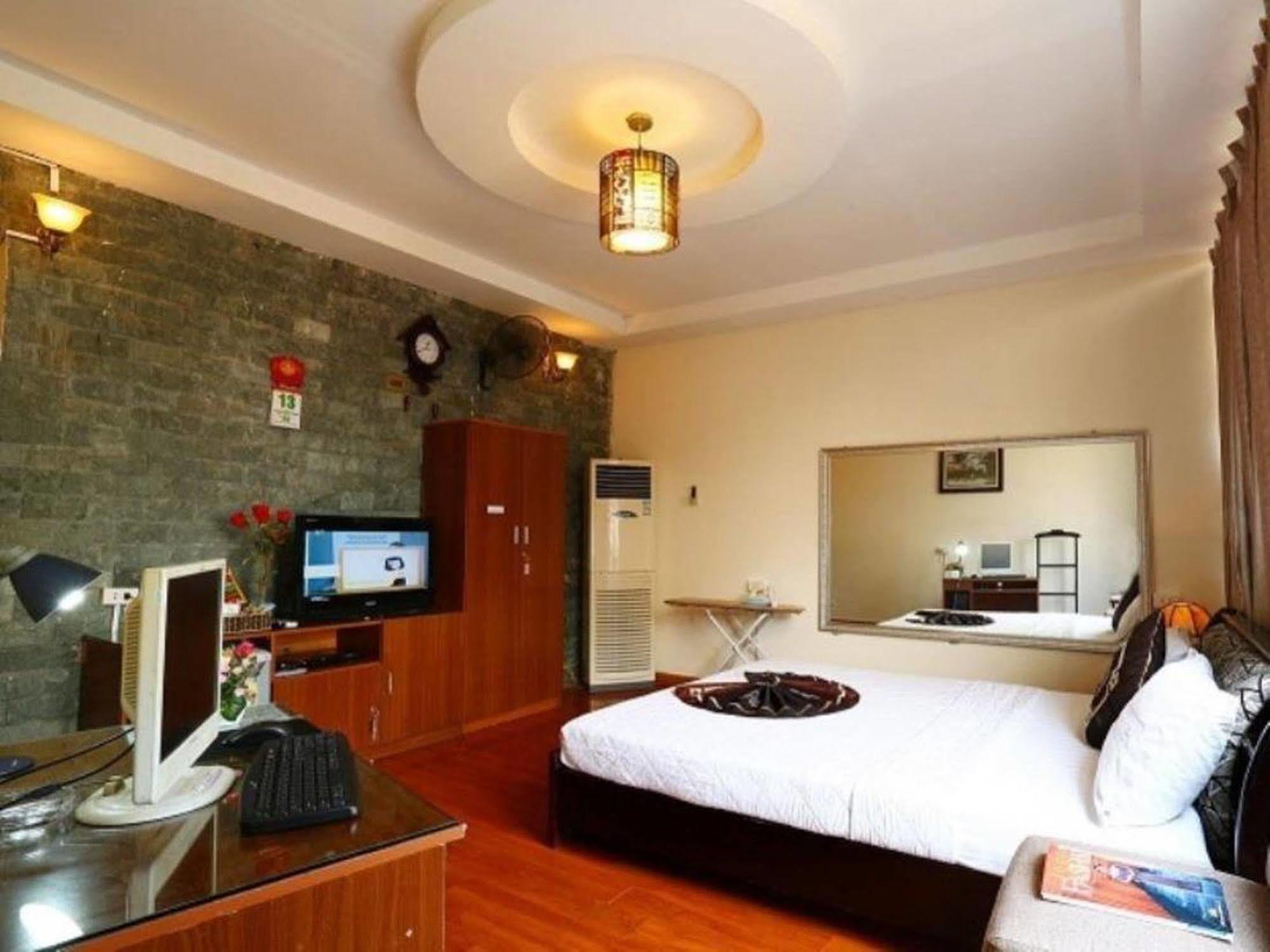 A25 Hotel - 38 Hàng Thiếc Hanoi Esterno foto